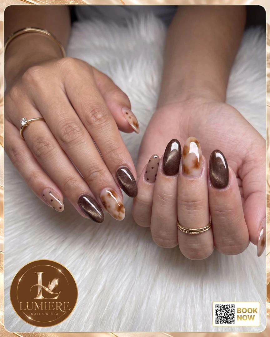 Halloween nail art